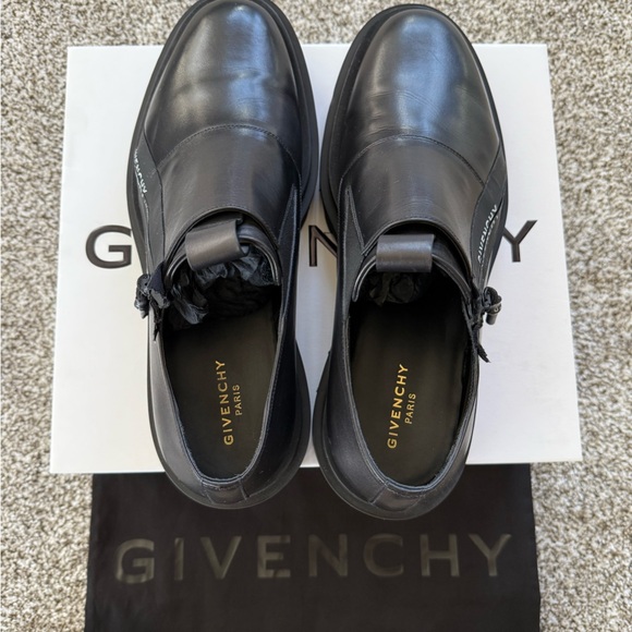 Givenchy Men\'s Black Leather Shoes. Combat Derby Size 45 main image 6